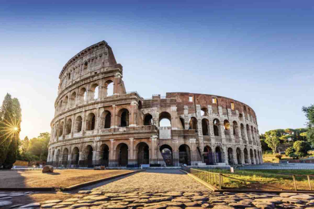 In Italia, la scelta del nome è regolata da precise norme legali che vietano l’adozione di nomi ridicoli, offensivi o che possano creare disagio al bambino
